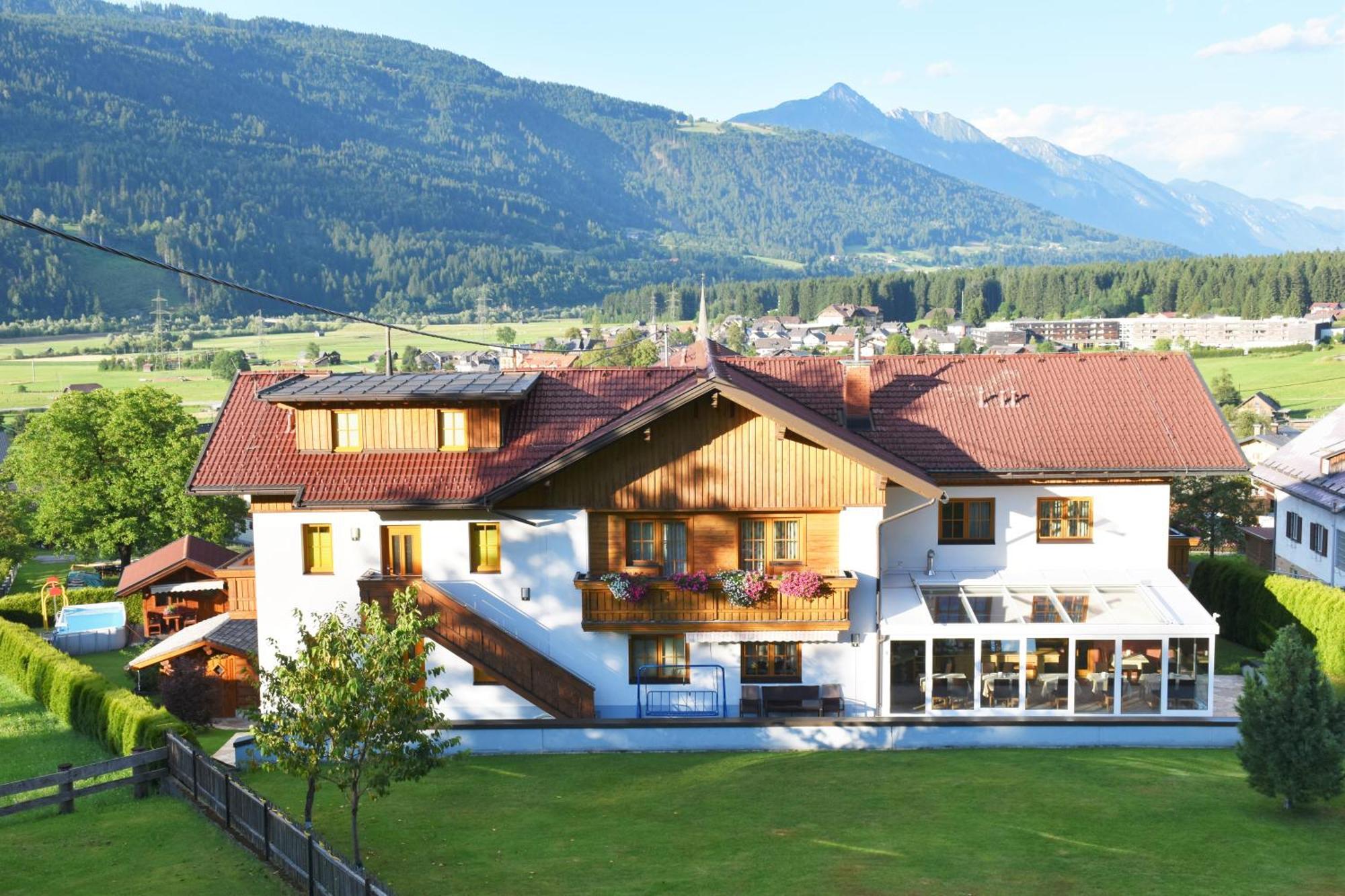 Pension- Appartement Kristall Tröpolach Exteriér fotografie