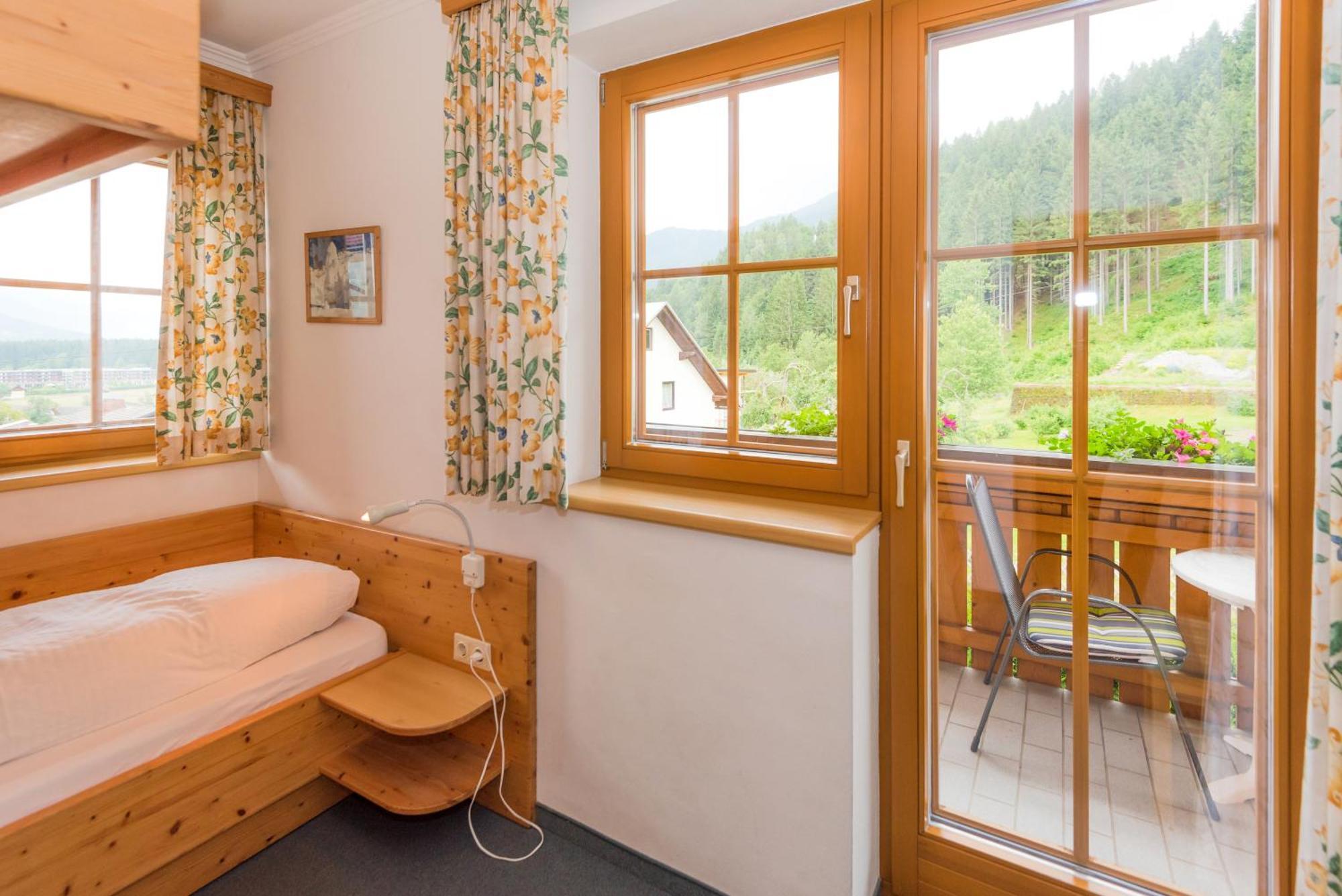 Pension- Appartement Kristall Tröpolach Exteriér fotografie