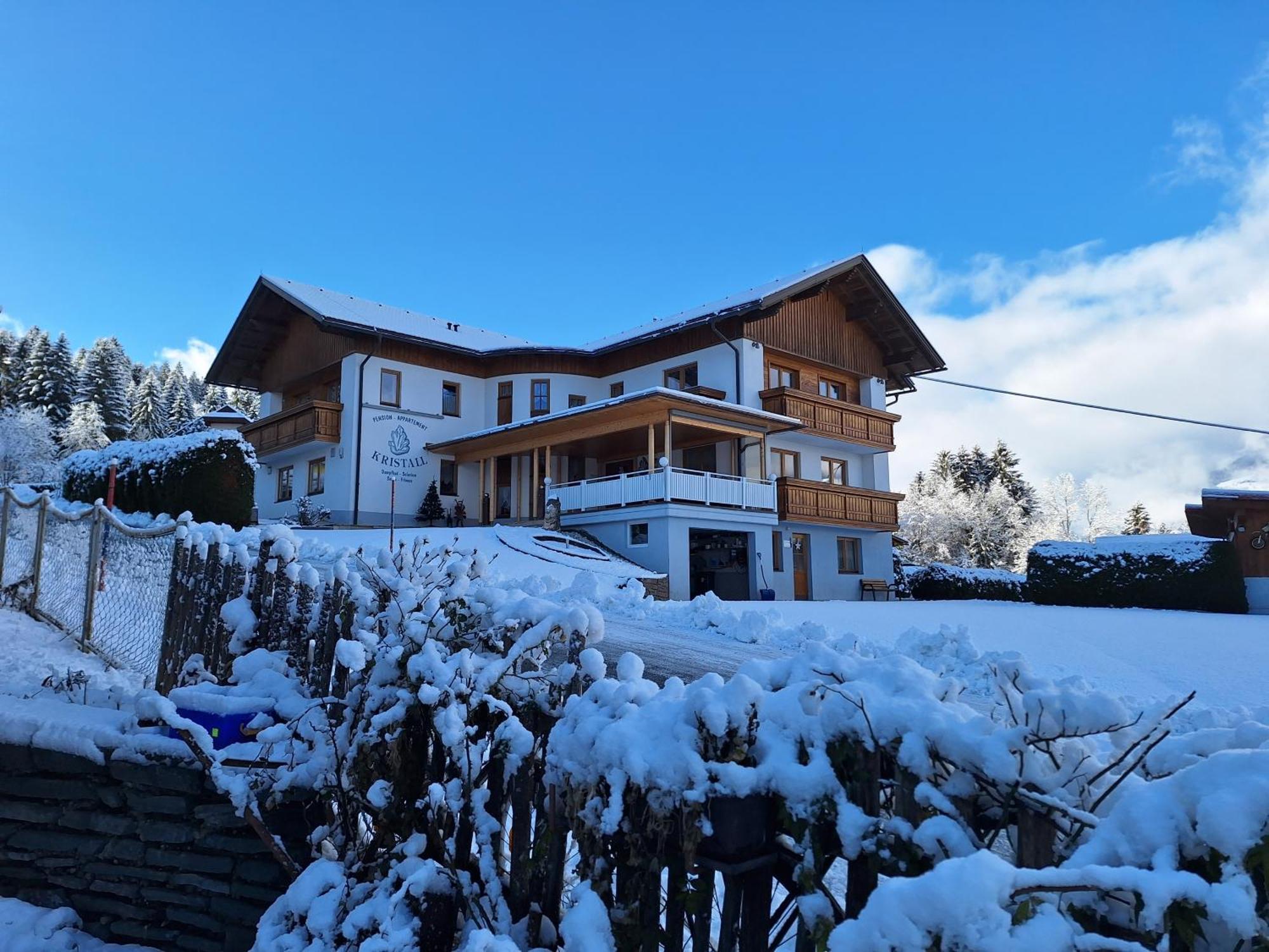 Pension- Appartement Kristall Tröpolach Exteriér fotografie
